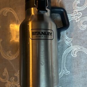 Stanley Adventure Steel Half Uline Growler Grumbler 32oz Cup Mug Tumbler